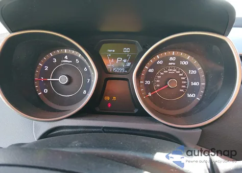 2016 Hyundai Elantra Se z USA, uszkodzony, nr VIN 5NPDH4AE7GH674638